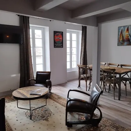 Grand Ancien En Centre Apartman *