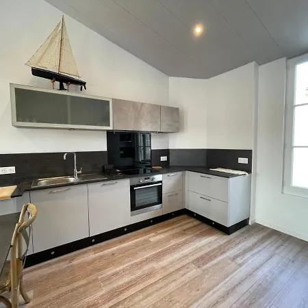 Grand Ancien En Centre